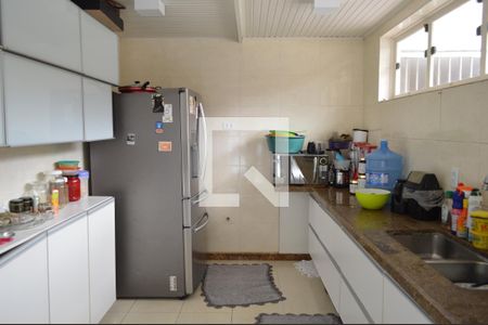 Casa para alugar com 650m², 6 quartos e 6 vagasCozinha