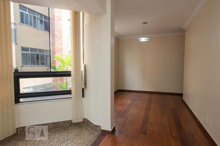 Sala de apartamento para alugar com 3 quartos, 85m² em Buritis, Belo Horizonte