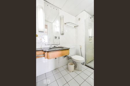 Banheiro de kitnet/studio à venda com 1 quarto, 33m² em Jardim Paulista, São Paulo