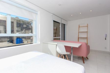 Studio para alugar com 30m², 1 quarto e 1 vaga Studio para alugar com 30m², 1 quarto e 1 vagaStudio
