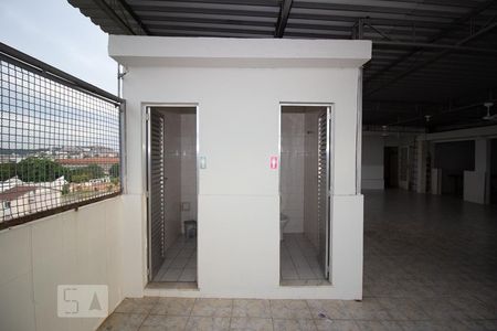 Apartamento à venda com 78m², 2 quartos e 1 vagaSalao de Festa banheiros