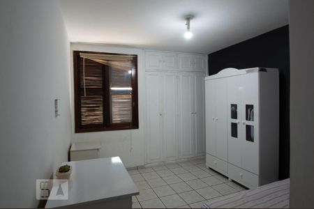 Casa à venda com 82m², 4 quartos e 1 vaga Casa à venda com 82m², 4 quartos e 1 vagaQuarto 4