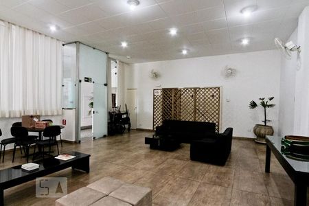 Apartamento à venda com 80m², 2 quartos e 1 vagaÁrea comum - Salão de festas