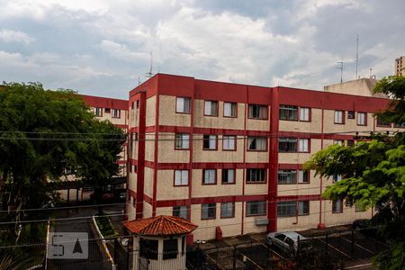 Sala - Vista de apartamento para alugar com 2 quartos, 68m² em Vila Constança, São Paulo