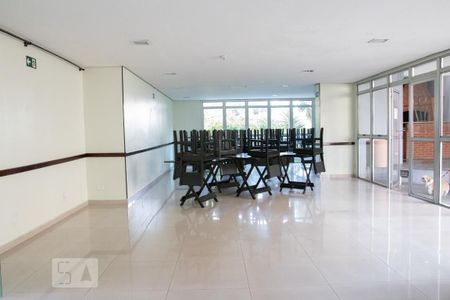 Apartamento à venda com 45m², 2 quartos e 1 vaga Apartamento à venda com 45m², 2 quartos e 1 vagaÁrea comum - Salão de festas