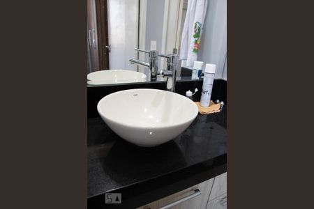 Apartamento à venda com 45m², 2 quartos e 1 vaga Apartamento à venda com 45m², 2 quartos e 1 vagaBanheiro - Torneira