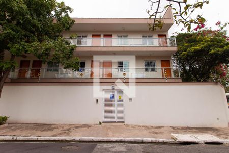 Apartamento à venda com 33m², 1 quarto e sem vaga Apartamento à venda com 33m², 1 quarto e sem vagaFachada