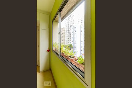 Apartamento à venda com 130m², 3 quartos e 2 vagasSuíte - Janela