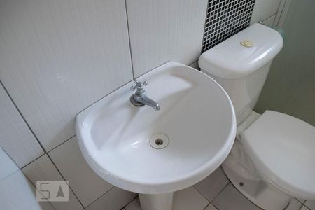 BANHEIRO de casa para alugar com 1 quarto, 35m² em Mandaqui, São Paulo