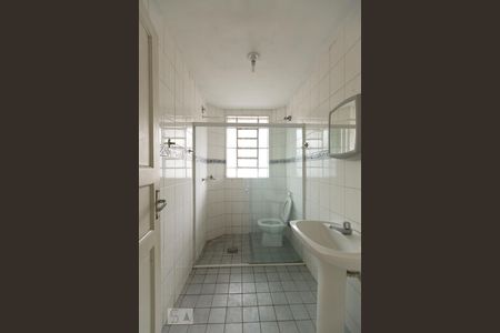 Apartamento para alugar com 100m², 2 quartos e sem vaga Apartamento para alugar com 100m², 2 quartos e sem vagaBanheiro