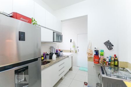Apartamento à venda com 50m², 1 quarto e 1 vaga Apartamento à venda com 50m², 1 quarto e 1 vagaCozinha e Área de Serviço