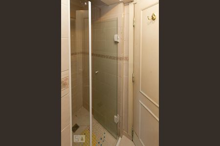 Apartamento à venda com 197m², 4 quartos e 3 vagas Apartamento à venda com 197m², 4 quartos e 3 vagasBanheiro