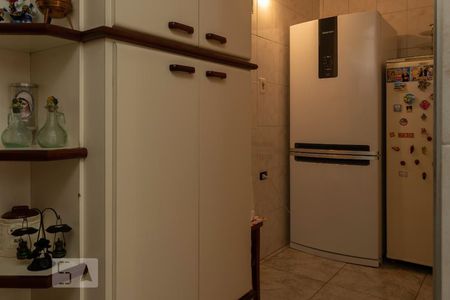 Casa à venda com 240m², 3 quartos e 3 vagasCozinha