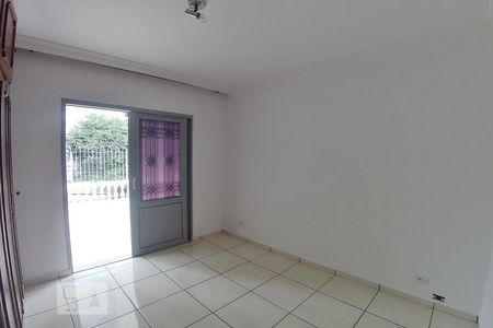 Casa à venda com 160m², 3 quartos e 2 vagasSuíte