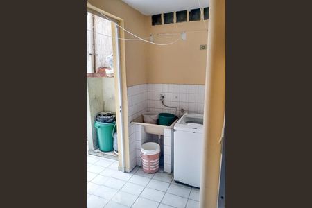 Apartamento à venda com 80m², 2 quartos e 1 vaga Apartamento à venda com 80m², 2 quartos e 1 vagaÁrea de serviço
