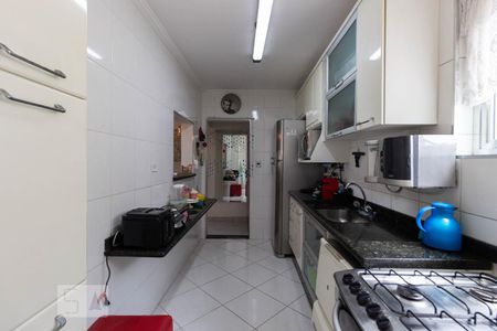 Apartamento à venda com 176m², 3 quartos e 2 vagas Apartamento à venda com 176m², 3 quartos e 2 vagasCozinha