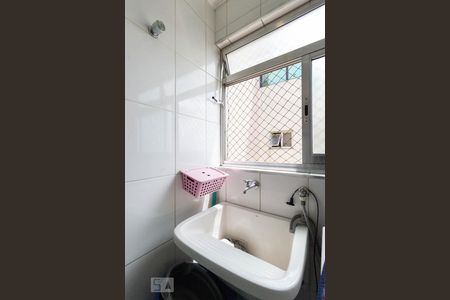 Apartamento à venda com 176m², 3 quartos e 2 vagas Apartamento à venda com 176m², 3 quartos e 2 vagasÁrea de Serviço