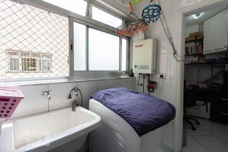 Apartamento à venda com 176m², 3 quartos e 2 vagas Apartamento à venda com 176m², 3 quartos e 2 vagasÁrea de Serviço