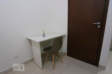Sala/Quarto de kitnet/studio para alugar com 1 quarto, 18m² em Brooklin Paulista, São Paulo
