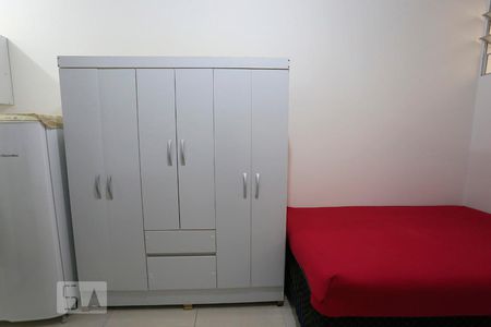 Sala/Quarto de kitnet/studio para alugar com 1 quarto, 18m² em Brooklin Paulista, São Paulo