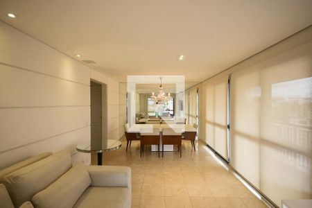 Sala de jantar de apartamento para alugar com 3 quartos, 250m² em Real Parque, São Paulo