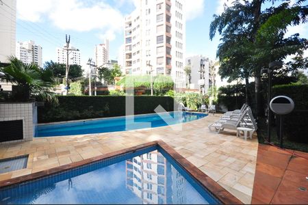 Apartamento para alugar com 250m², 3 quartos e 3 vagasPiscina