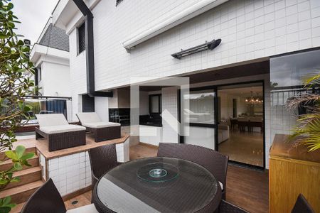 Apartamento para alugar com 250m², 3 quartos e 3 vagas Apartamento para alugar com 250m², 3 quartos e 3 vagasCobertura