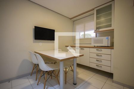 Apartamento para alugar com 250m², 3 quartos e 3 vagas Apartamento para alugar com 250m², 3 quartos e 3 vagasSala de almoço