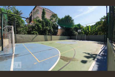 Apartamento à venda com 211m², 3 quartos e 2 vagas Apartamento à venda com 211m², 3 quartos e 2 vagasQuadra Esportiva