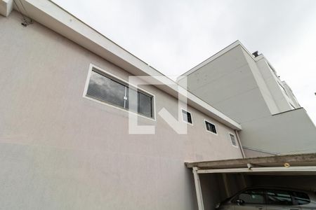 Casa à venda com 250m², 3 quartos e 5 vagas Casa à venda com 250m², 3 quartos e 5 vagasFachada