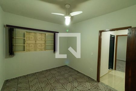 Casa à venda com 250m², 3 quartos e 5 vagas Casa à venda com 250m², 3 quartos e 5 vagasQuarto 2