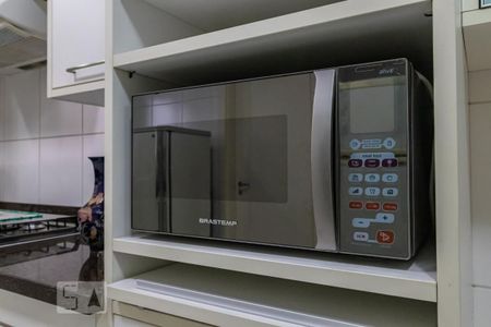 Apartamento à venda com 176m², 3 quartos e 3 vagas Apartamento à venda com 176m², 3 quartos e 3 vagasDetalhe da Cozinha