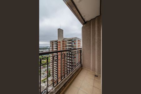 Apartamento à venda com 176m², 3 quartos e 3 vagas Apartamento à venda com 176m², 3 quartos e 3 vagasVaranda da Suíte 1