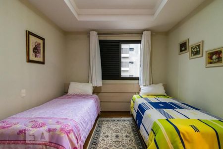 Apartamento à venda com 176m², 3 quartos e 3 vagas Apartamento à venda com 176m², 3 quartos e 3 vagasSuíte 2