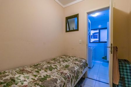 Apartamento à venda com 176m², 3 quartos e 3 vagas Apartamento à venda com 176m², 3 quartos e 3 vagasQuarto de Serviço