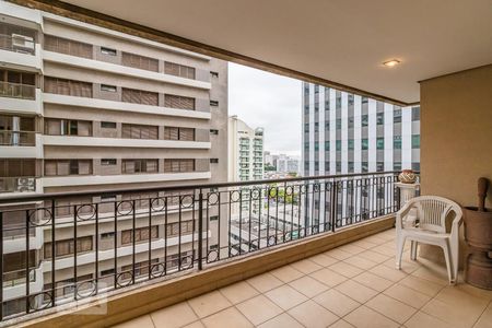 Varanda Gourmet de apartamento à venda com 3 quartos, 176m² em Alphaville Industrial, Barueri