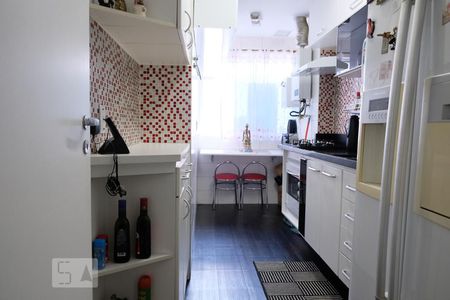 Apartamento à venda com 198m², 3 quartos e 2 vagasCozinha