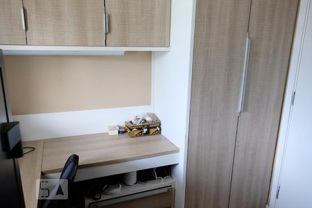 Apartamento à venda com 198m², 3 quartos e 2 vagasQuarto 3