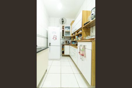 Casa à venda com 200m², 6 quartos e 4 vagas Casa à venda com 200m², 6 quartos e 4 vagasCasa Principal - Cozinha