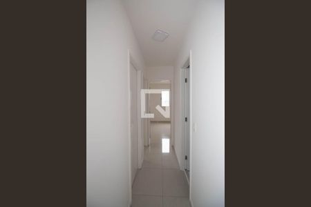 Corredor de apartamento para alugar com 3 quartos, 70m² em Vila Maria Alta, São Paulo