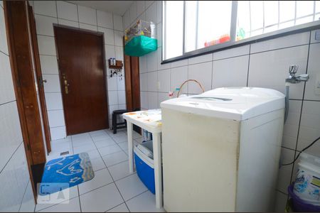 Apartamento à venda com 114m², 3 quartos e 1 vaga Apartamento à venda com 114m², 3 quartos e 1 vagaÁrea de Serviço