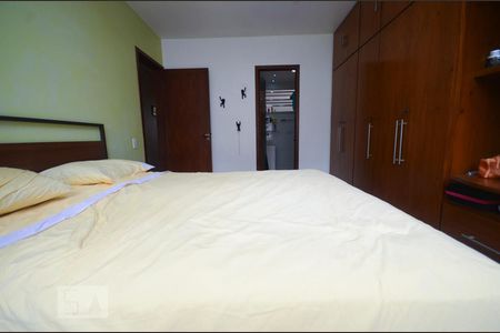 Apartamento à venda com 114m², 3 quartos e 1 vaga Apartamento à venda com 114m², 3 quartos e 1 vagaSuíte