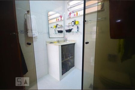 Apartamento à venda com 114m², 3 quartos e 1 vaga Apartamento à venda com 114m², 3 quartos e 1 vagaBanheiro da Suíte