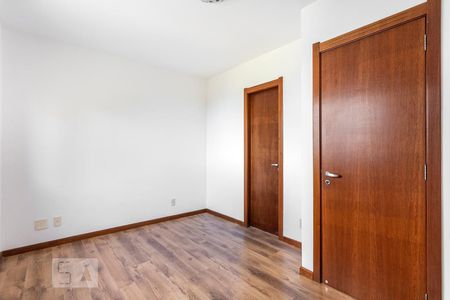 Apartamento à venda com 80m², 3 quartos e 1 vagaSuíte
