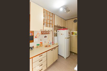 Apartamento à venda com 130m², 2 quartos e 1 vaga Apartamento à venda com 130m², 2 quartos e 1 vagaCozinha