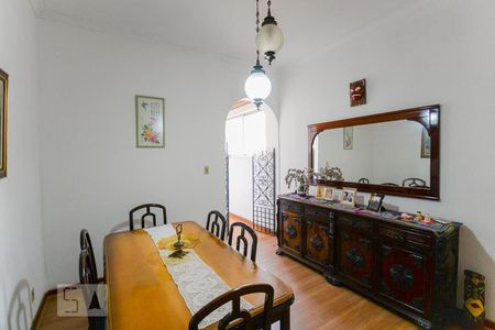 Apartamento à venda com 130m², 2 quartos e 1 vaga Apartamento à venda com 130m², 2 quartos e 1 vagaSala de Jantar