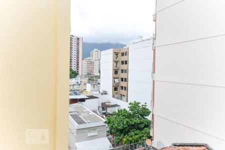 Apartamento à venda com 130m², 2 quartos e 1 vaga Apartamento à venda com 130m², 2 quartos e 1 vagaVista Quarto 1