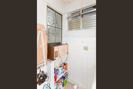 Apartamento à venda com 130m², 2 quartos e 1 vaga Apartamento à venda com 130m², 2 quartos e 1 vagaÁrea de Serviço