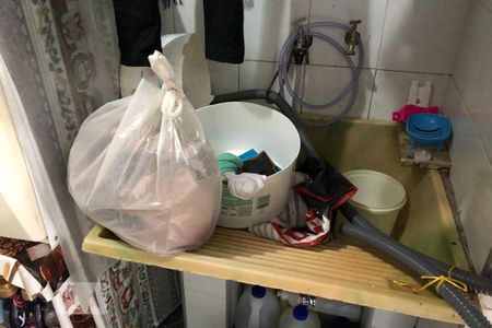 Casa à venda com 150m², 3 quartos e 2 vagas Casa à venda com 150m², 3 quartos e 2 vagasÁrea de Serviço