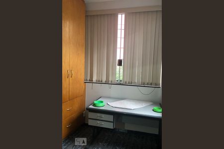 Casa à venda com 150m², 3 quartos e 2 vagas Casa à venda com 150m², 3 quartos e 2 vagasQuarto 1